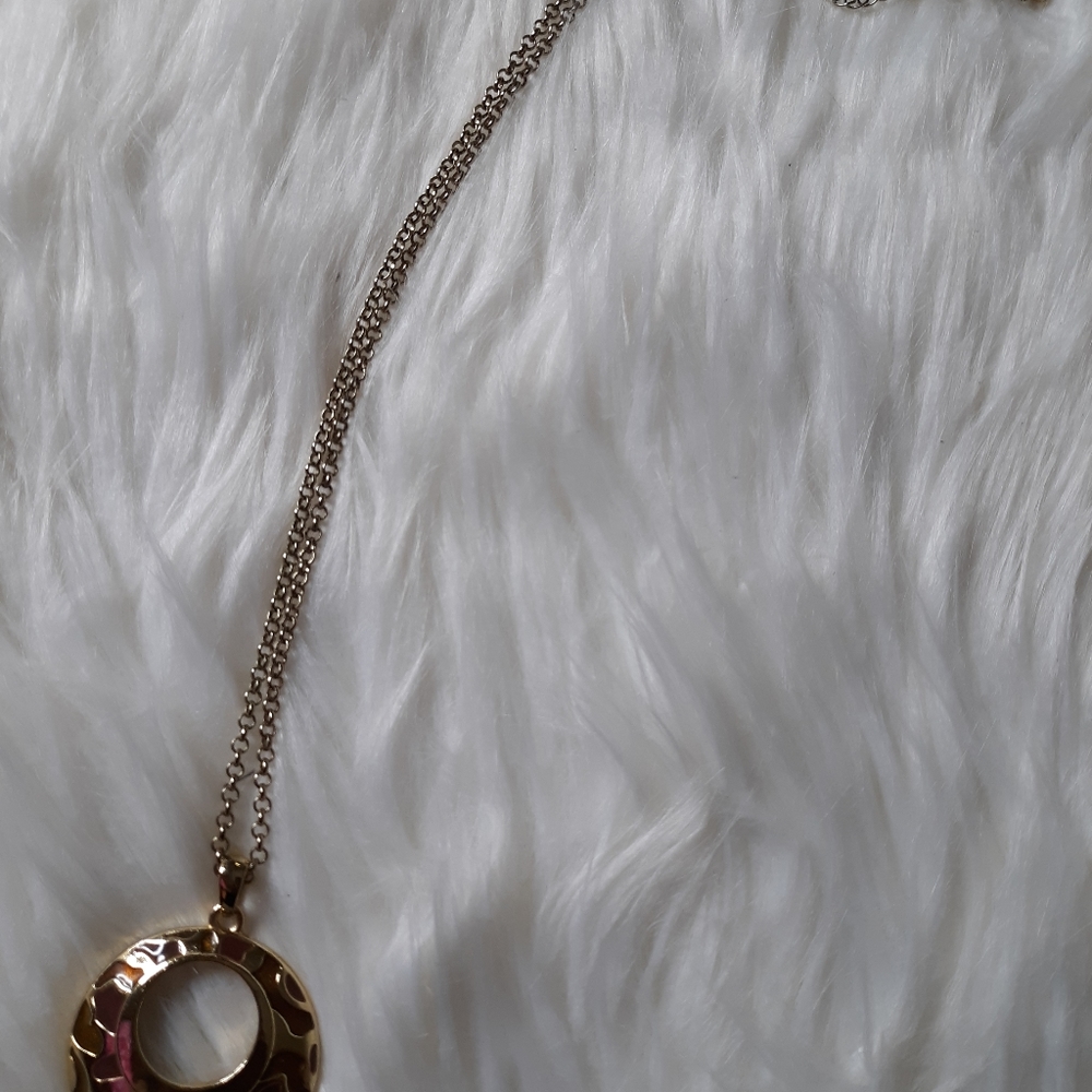 Necklace - Picture 5 of 5
